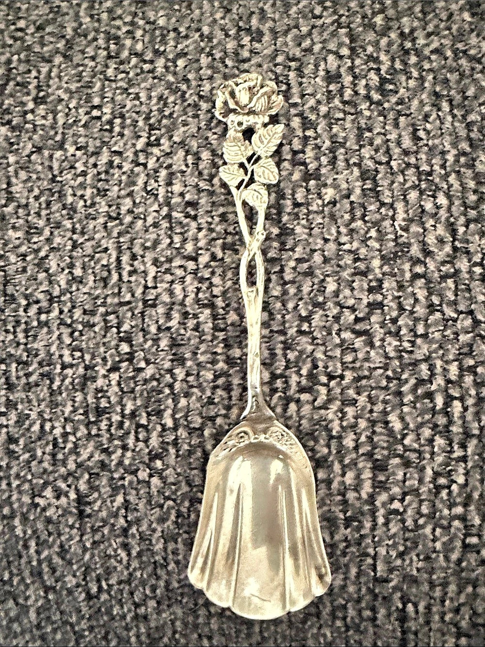 Vintage Antiko 835 Silver Rose Spoon Floral Pierced Handle 11.2g